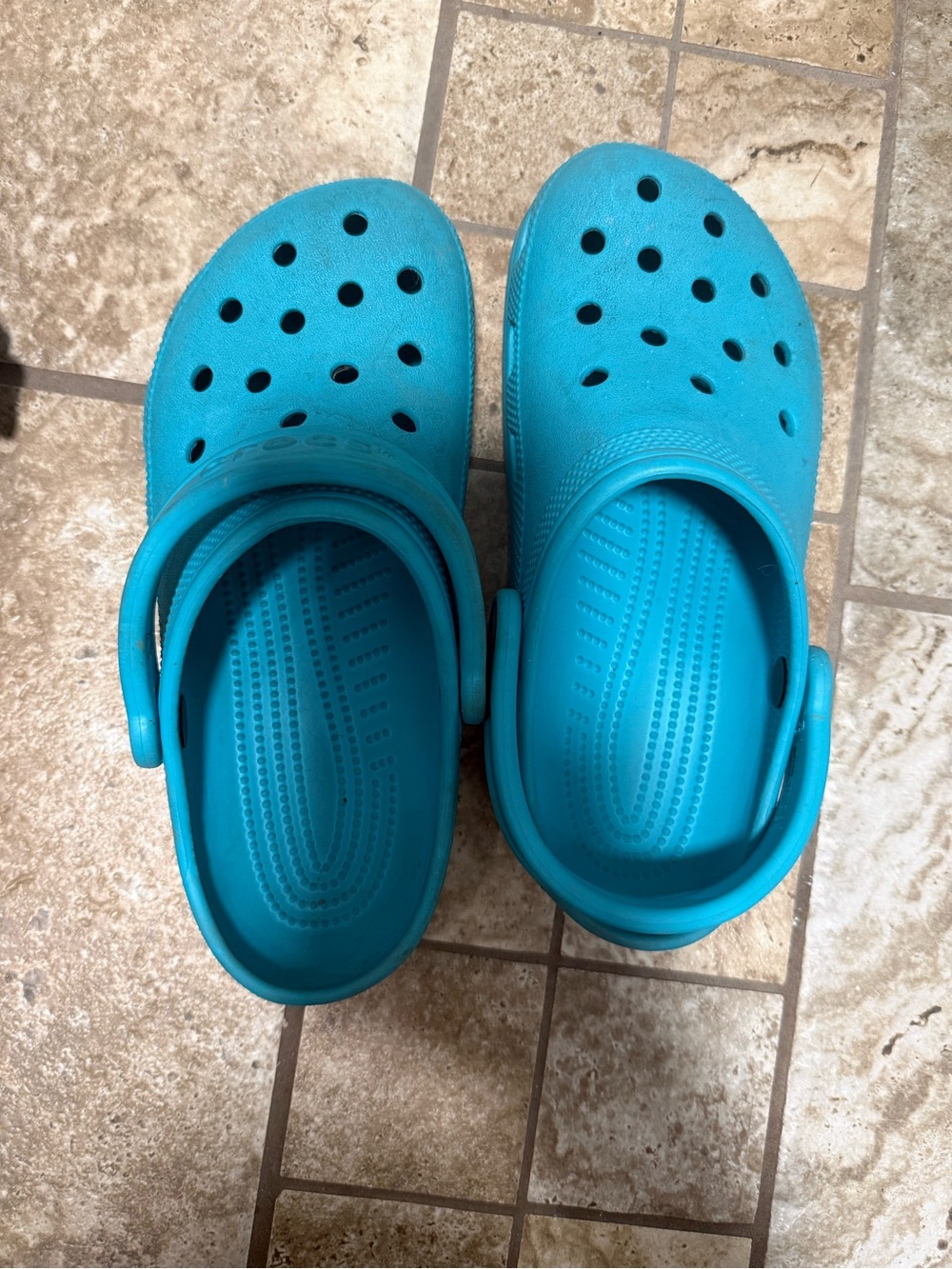 CROCS Classic Relaxed Fit Turquoise Slip-On Clogs
